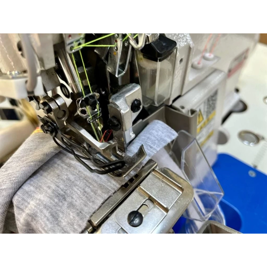 Wasp 4 İplik Yaka Takma Ribana İplik Kesmeli Transportlu Overlok Makinası WP-888T