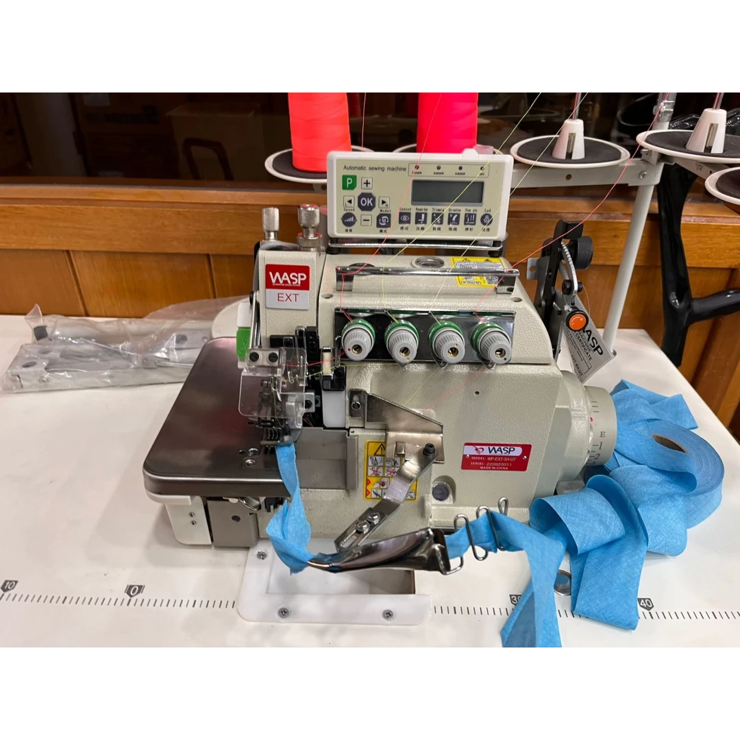 Wasp WP-900-5UTD-EXT Akıllı Full Otomatik Transportlu 5 İplik Kot Overlok Makinası