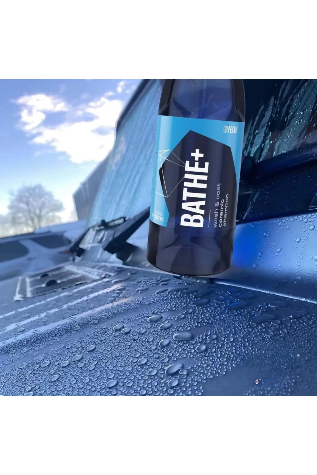 GYEON Q²M Bathe+ Plus Seramik Bazlı PH Nötr Cilalı Oto Şampuanı 1000 ml