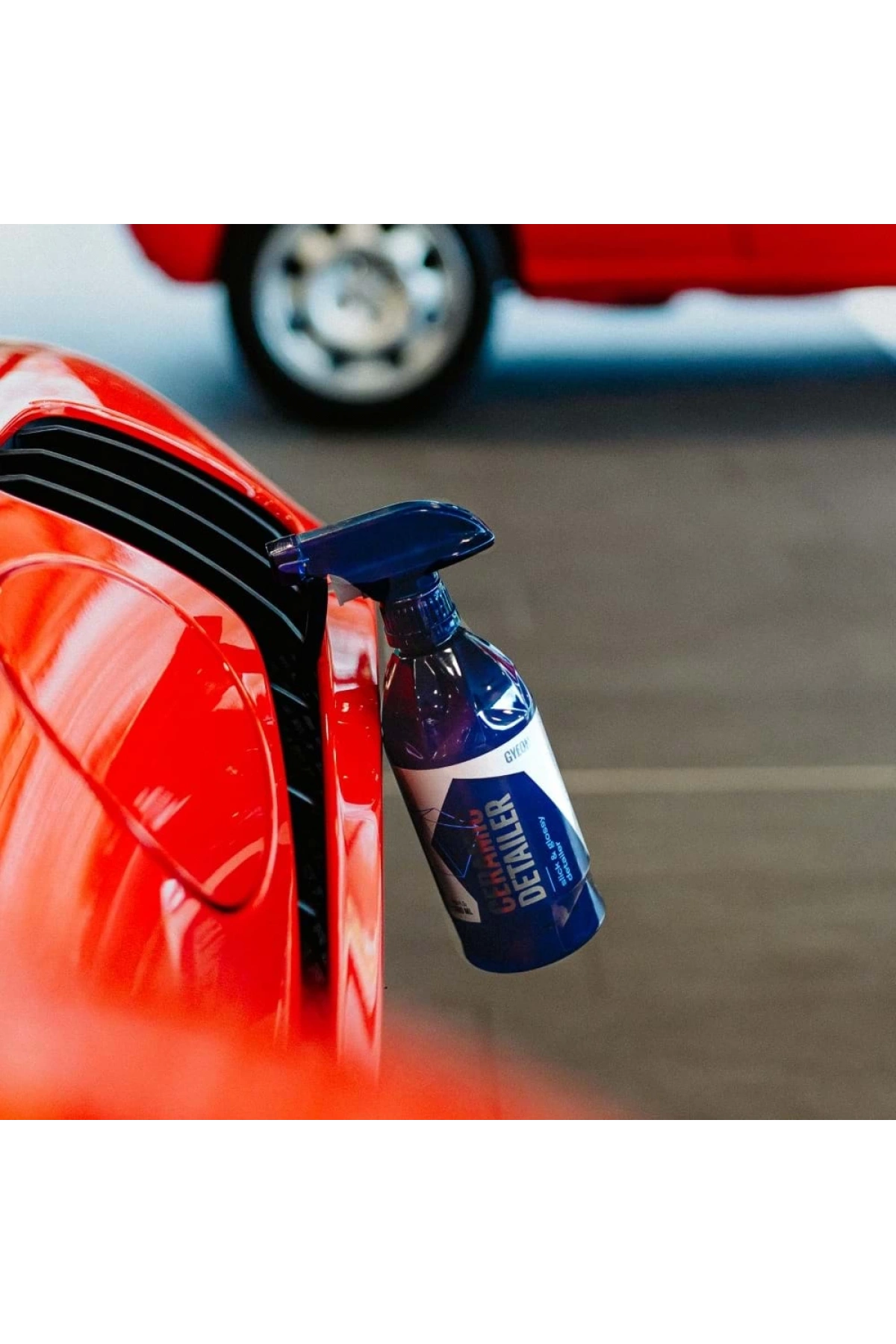 GYEON Q²M CeramicDetailer Seramik Yüzey Detaylandırıcı ve Parlatıcı - 500 ml -Su İtici Oto Cila