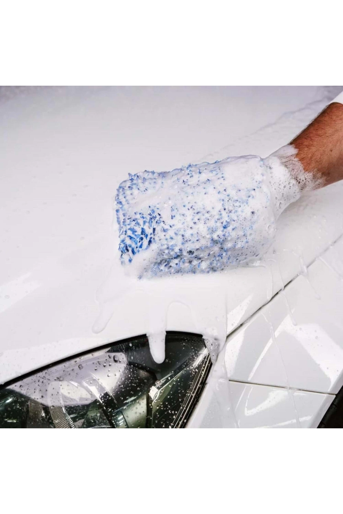 GYEON Q²M Bathe PH Nötr Cilalı Oto Şampuanı 500 ml