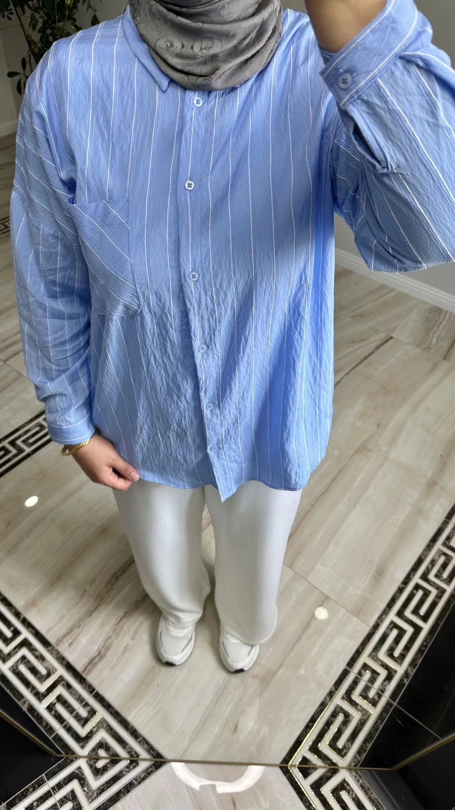 Oversize İnce Çizgili Gömlek