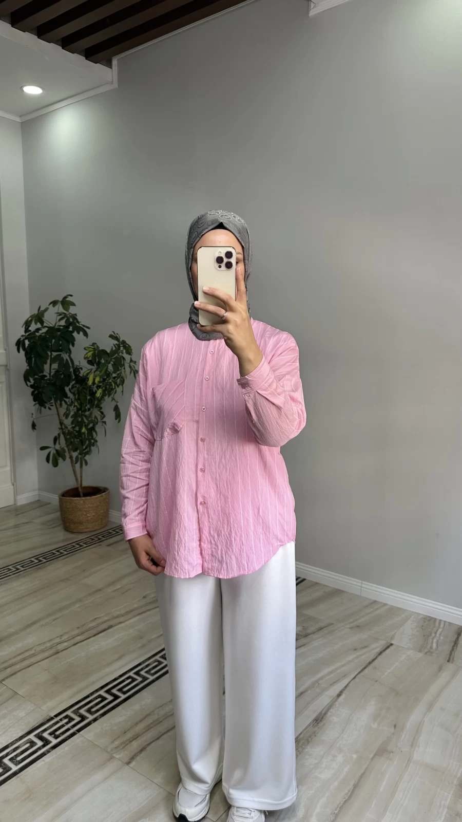 Oversize İnce Çizgili Gömlek