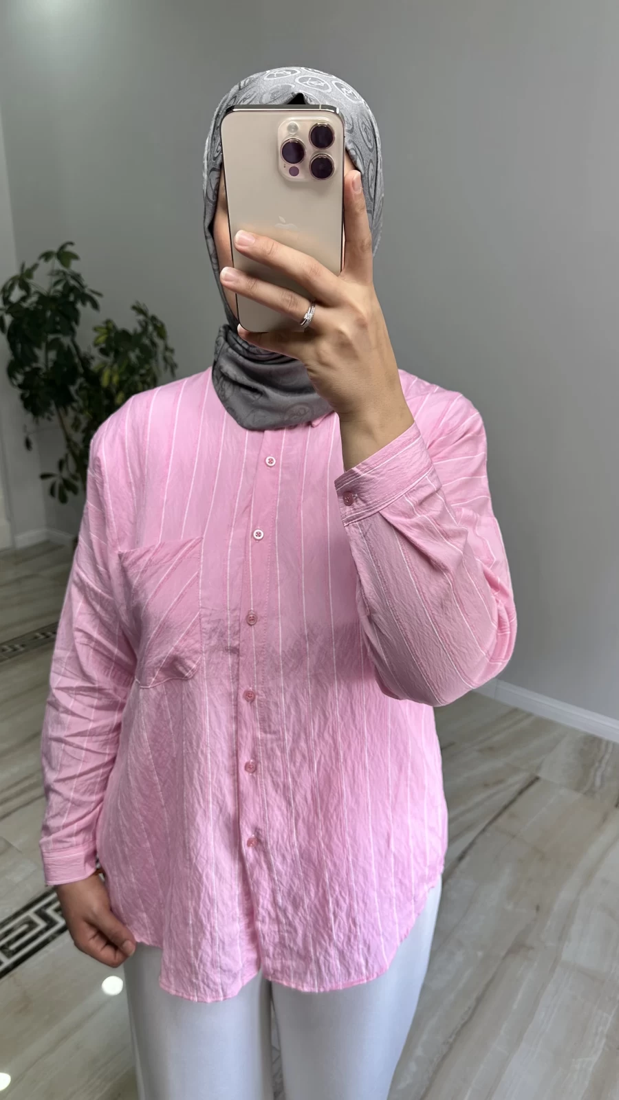 Oversize İnce Çizgili Gömlek