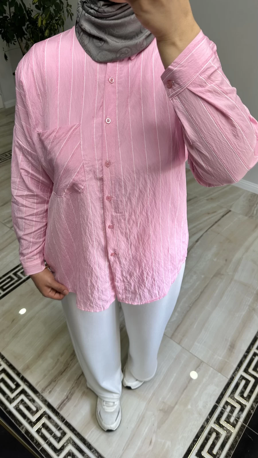 Oversize İnce Çizgili Gömlek