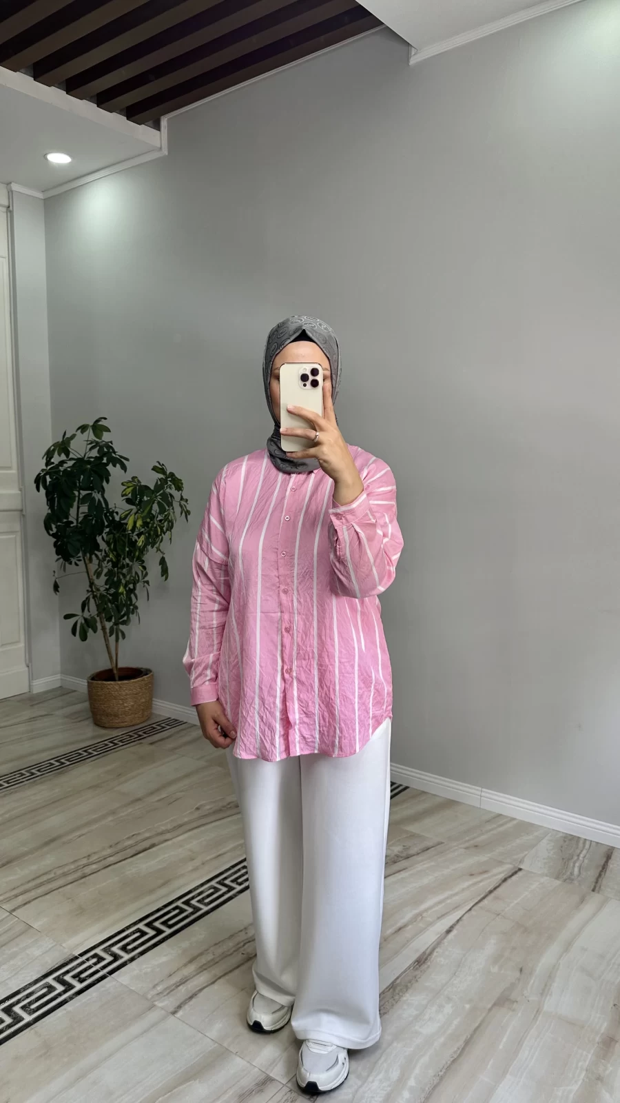 Çizgili Pembe-Beyaz Gömlek