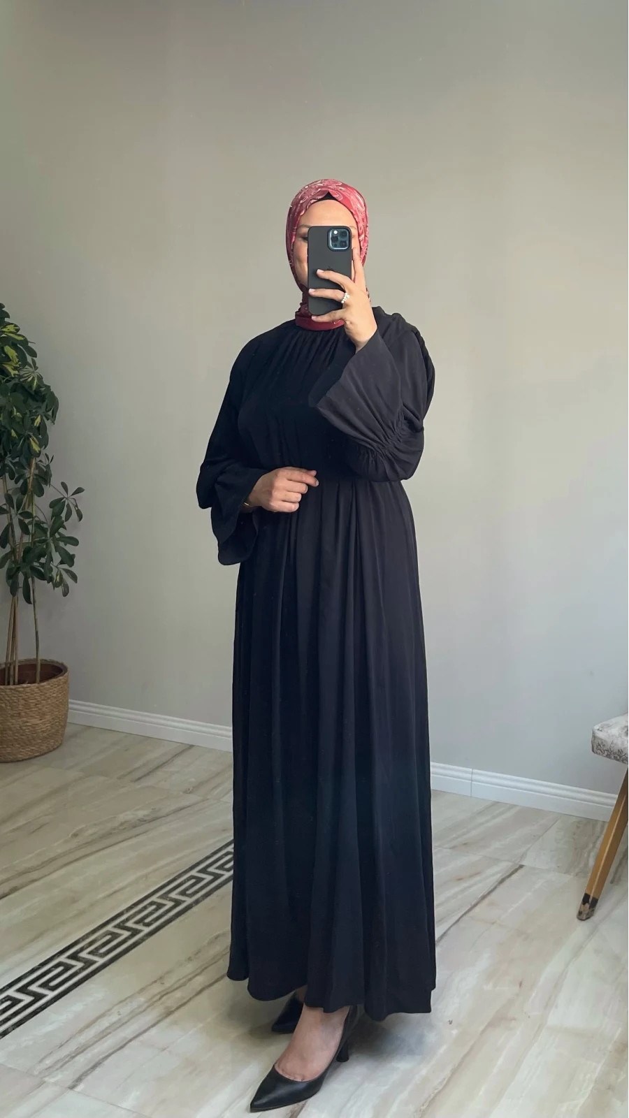 Kolları Fırfırlı Modal Elbise