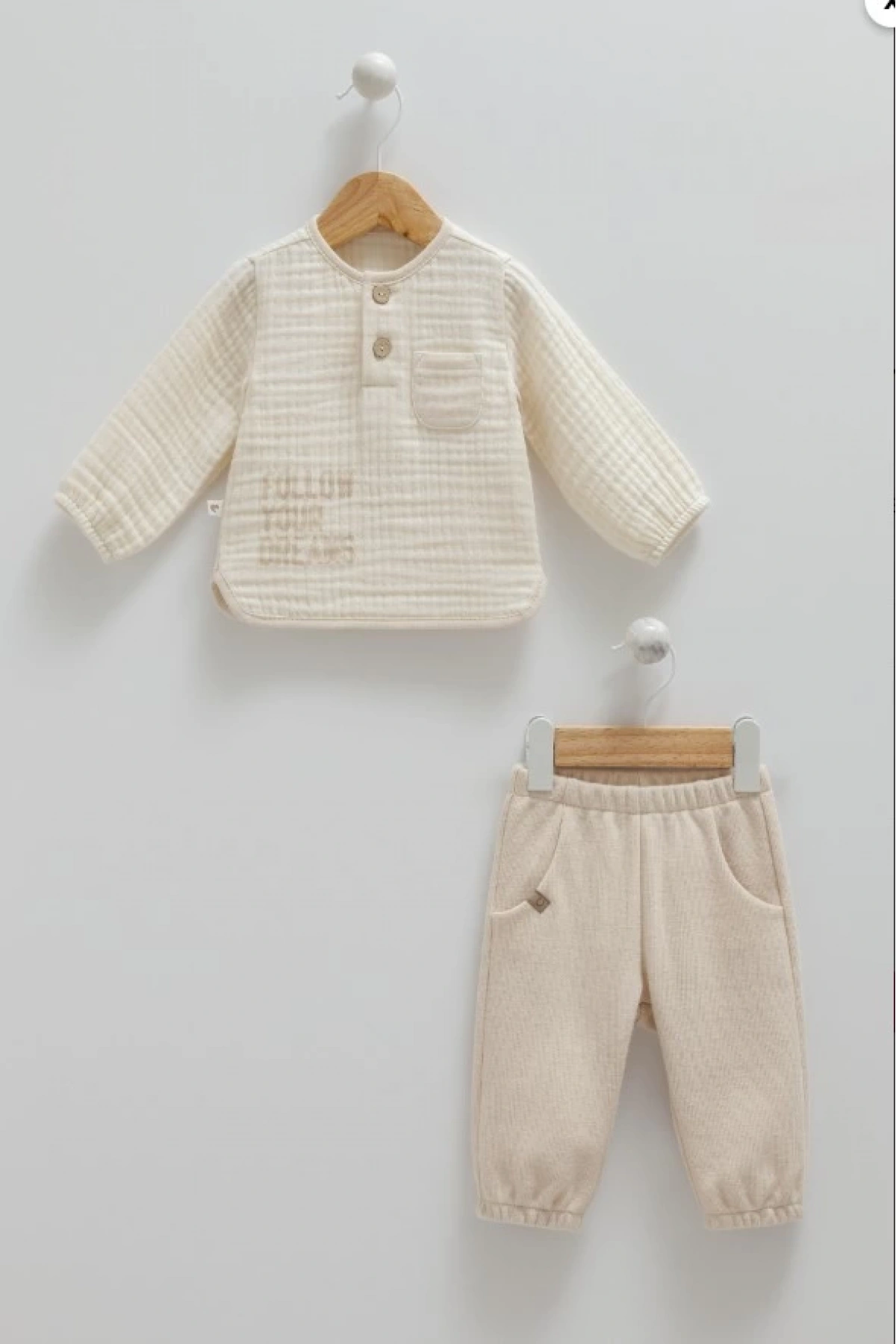 Erkek Bebek Bej Rengi 2li Takım  Günlük Kullanım İçin Rahat Bebek Seti