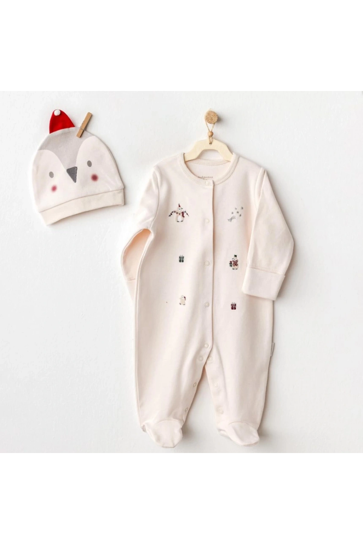 Unisex Yılbaşı Pengueni Temalı Şapkalı Bebek Tulum Sevimli ve Konforlu Yılbaşı Tulum