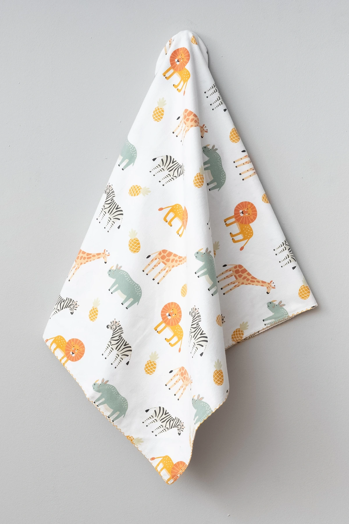 Sevimli Hayvan Desenli Unisex Pazen Battaniye Sıcak ve Rahat Bebek Battaniyesi