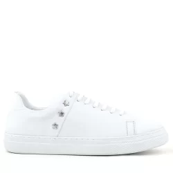Hakiki Deri Kadın Beyaz Bağcıklı Yıldızlı Sneaker Ayakkabı