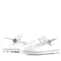 Rakerplus Beyaz Rugan Fiyonklu Yıldız Detaylı Cırtlı Kız Çocuk Babet