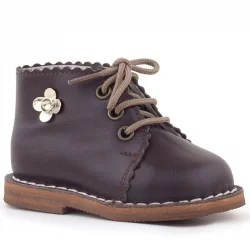 Rakerplus Handmade Hakiki Deri Kahverengi Çiçek Detaylı Bağcıklı Bebek Bot