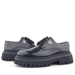 Rakerplus Siyah Rugan Bağcıklı Çiçek Detaylı Oxford Günlük Ayakkabı