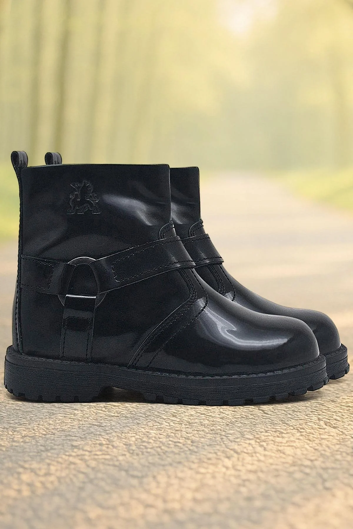 Rakerplus Chiron Hakiki Deri Siyah Rugan Fermuarlı Kız Bebek Bot