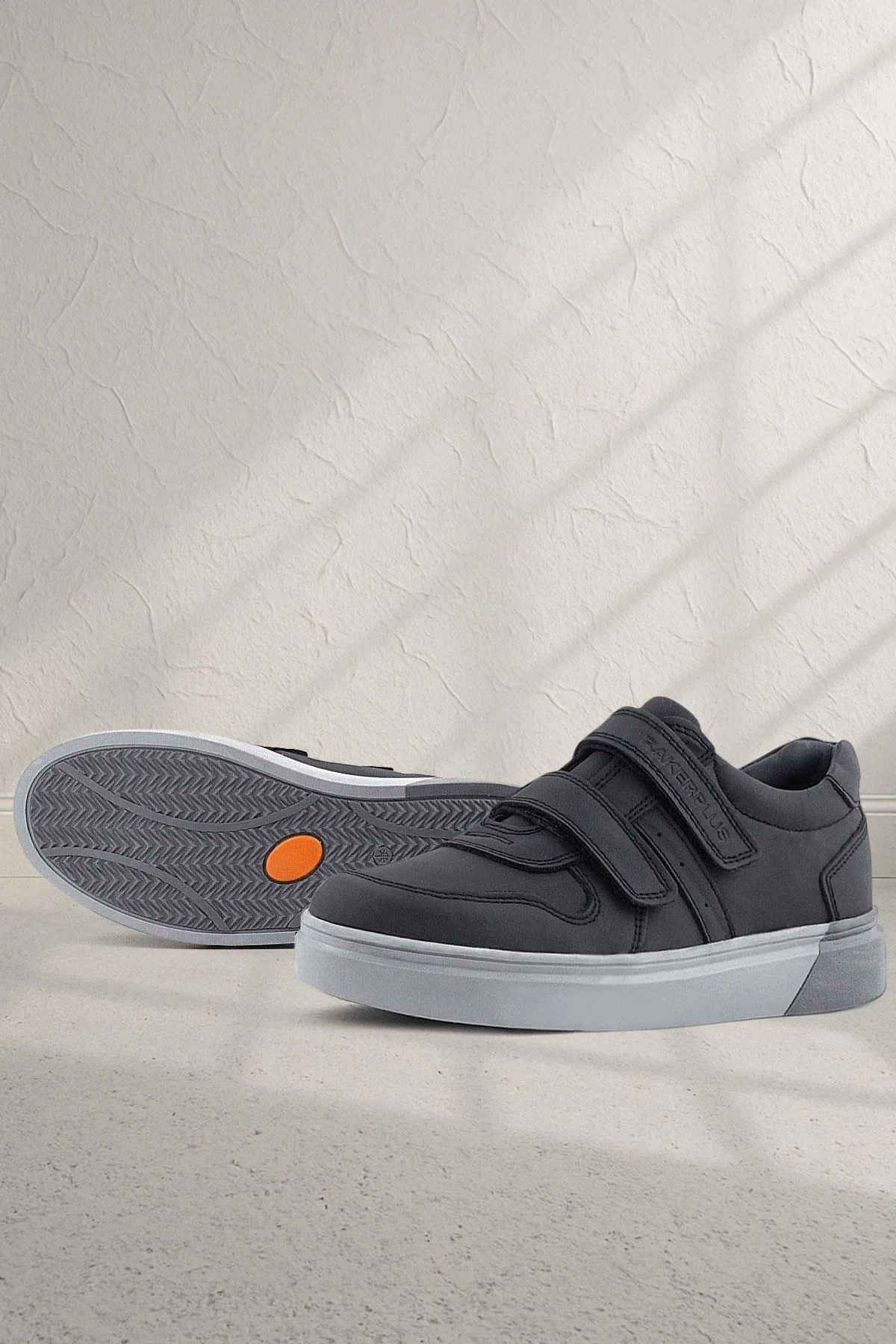 Rakerplus Hakiki Deri Siyah Cilt Gri Tabanlı Cırtlı Erkek Çocuk Sneaker