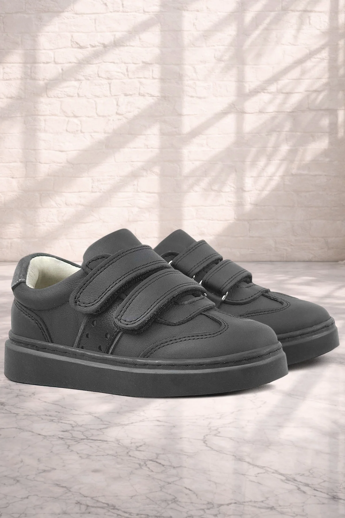 Rakerplus Hakiki Deri Siyah Cırtlı Çocuk Spor Ayakkabı Sneaker