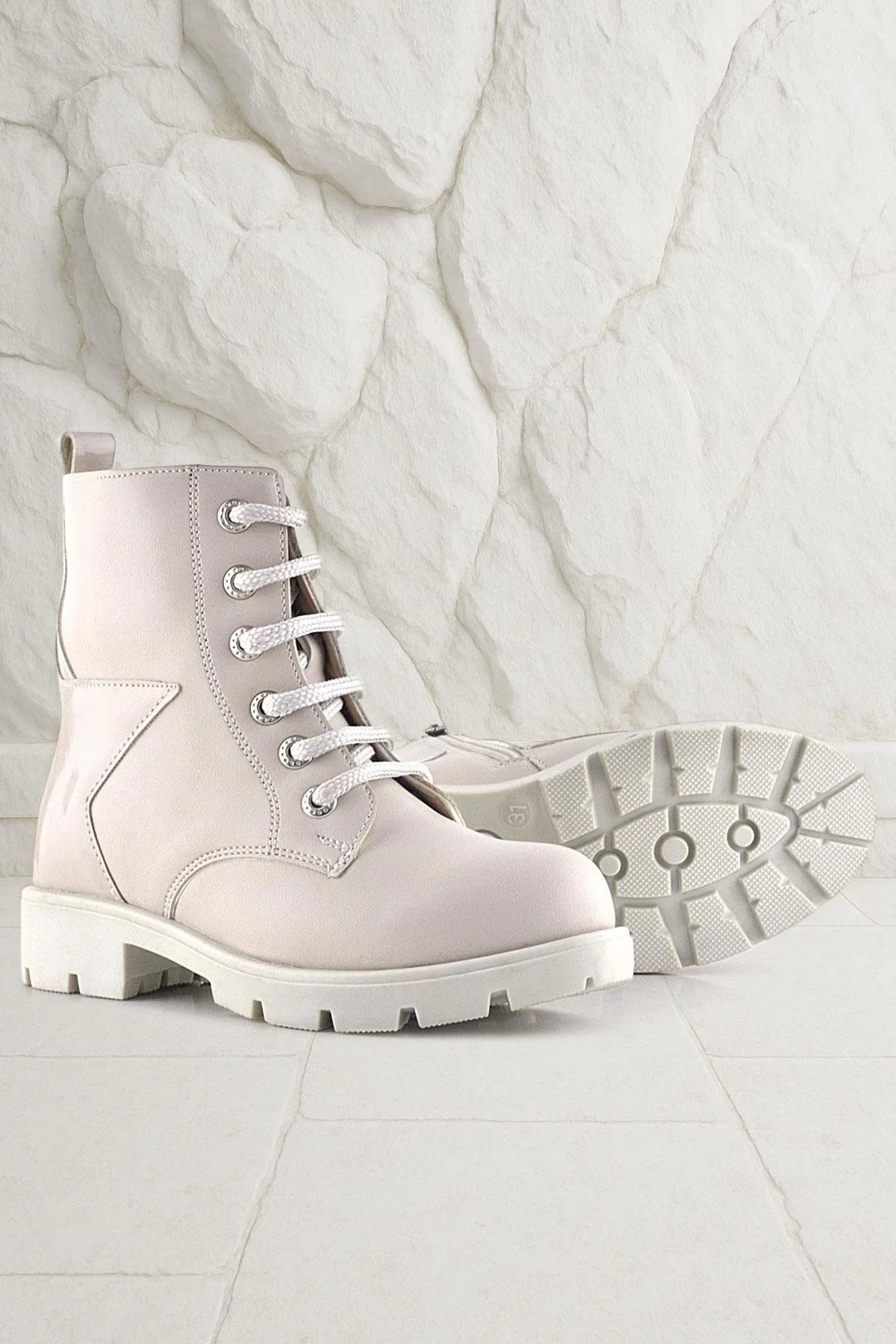 Rakerplus Krem Yıldız Detaylı Bağcıklı Fermuarlı Kız Çocuk Bot