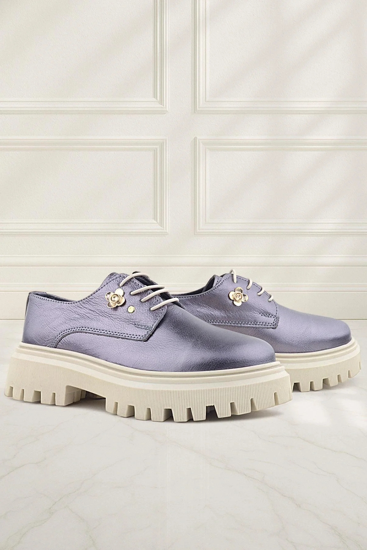 Rakerplus Platin Hakiki Deri Çiçek Detaylı Bağcıklı Oxford Günlük Ayakkabı