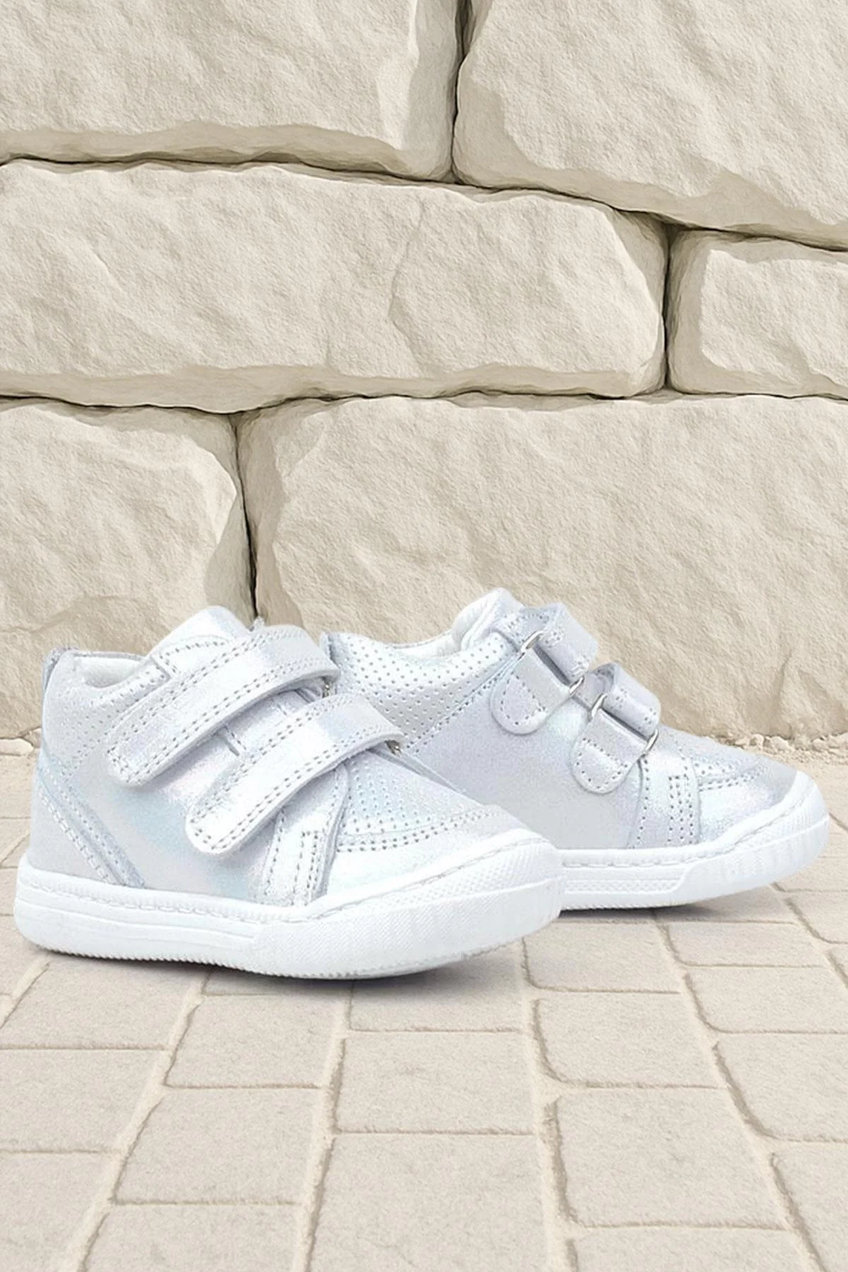 Rakerplus Raya Hakiki Deri Gümüş Simli Cırtlı Kız Bebek Bot