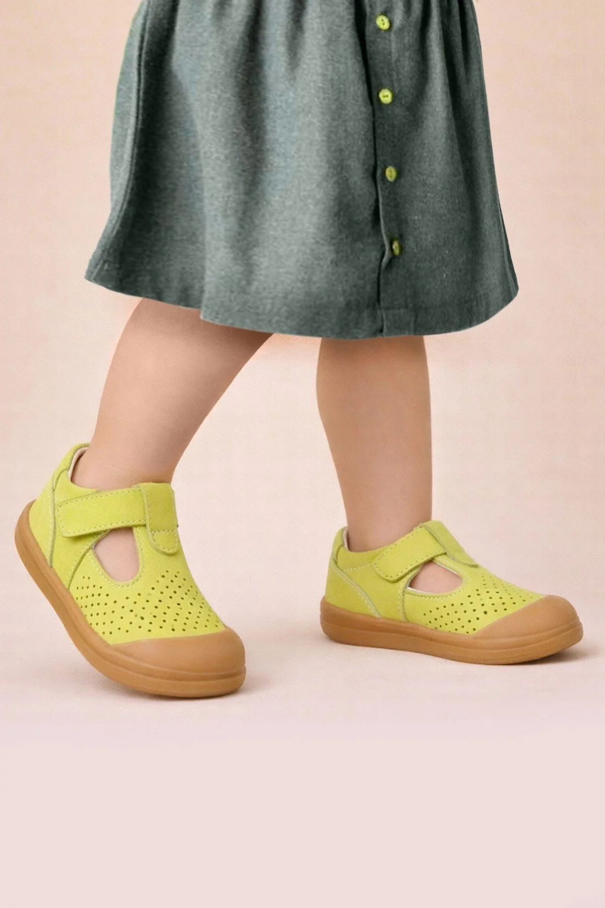 Rakerplus Shaun Hakiki Deri Fıstık Yeşili Cırtlı Anatomik Bebek Sandalet