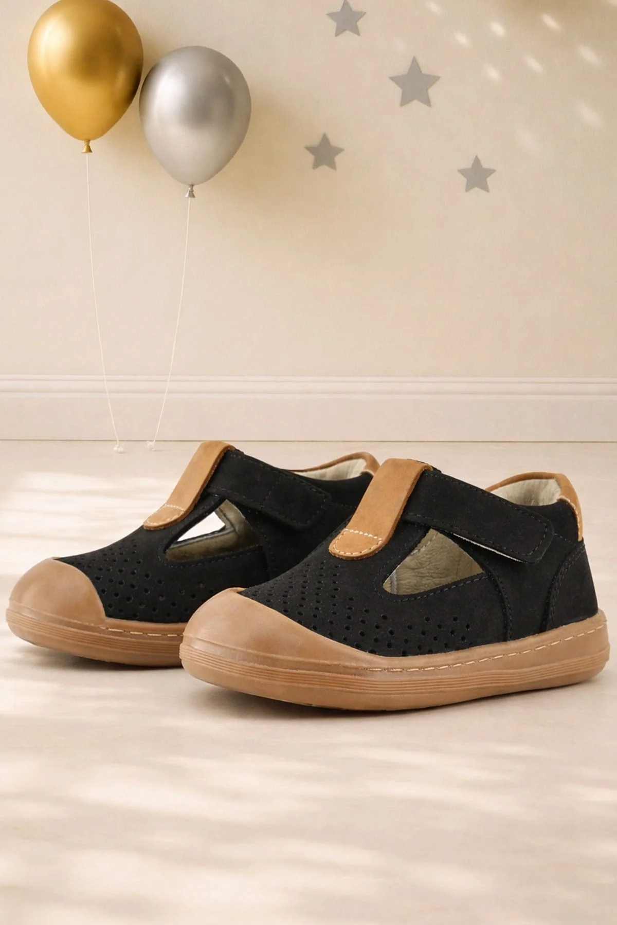 Rakerplus Shaun Hakiki Deri Siyah Taba Cırtlı Anatomik Bebek Sandalet