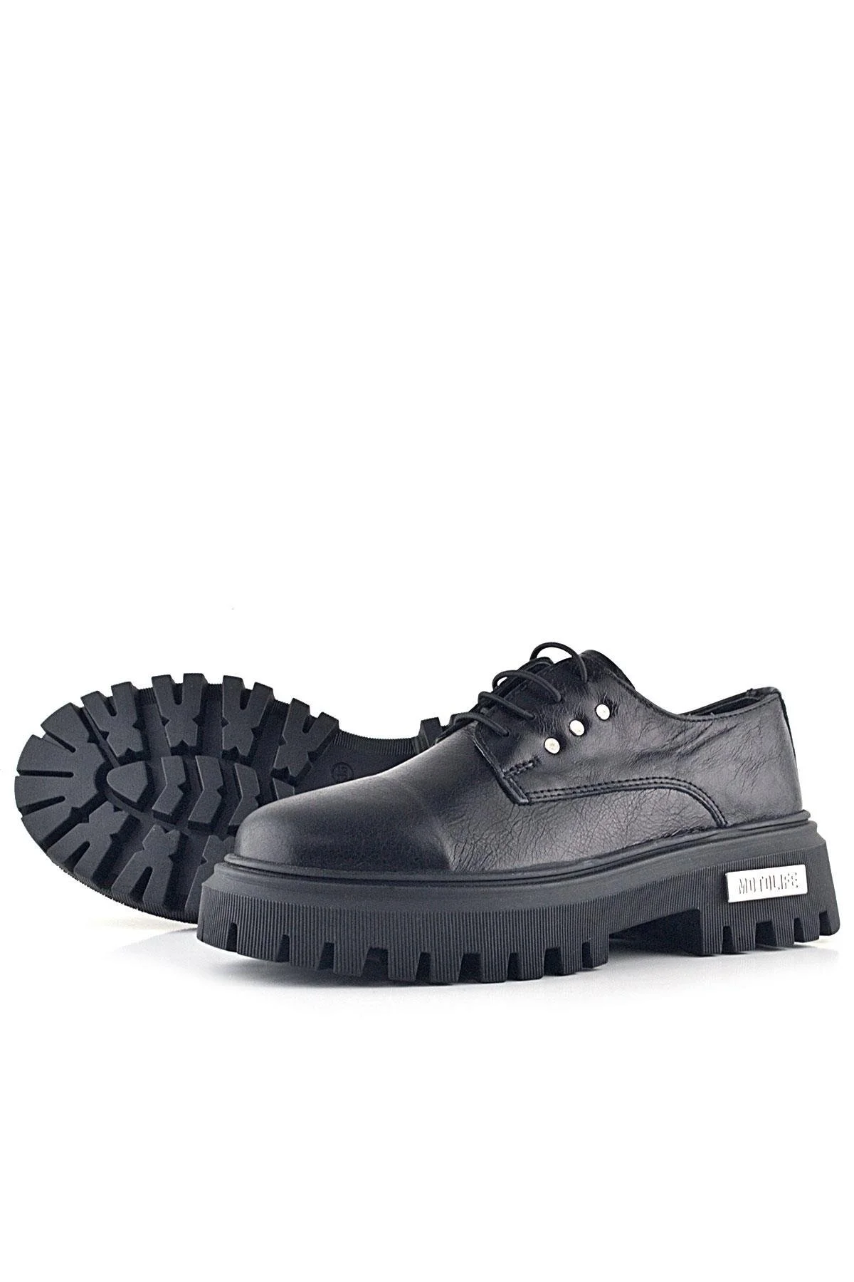 Rakerplus Siyah Kırışık Hakiki Deri Bağcıklı Metal Detaylı GünlükOxford Ayakkabı