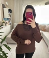 Kahverengi Omzu Açık Detaylı Kadın Sweatshirt