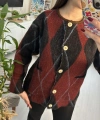 Bordo Siyah Baklava Desenli Gold Düğmeli Yumoş Hırka