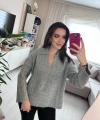 Yarım V Yaka Balık Sırtı Desenli Gri Triko Kazak