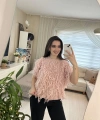 Pembe Saçaklı Kadın Triko