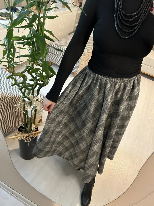 Füme Ekose Desenli Kloş Midi Etek