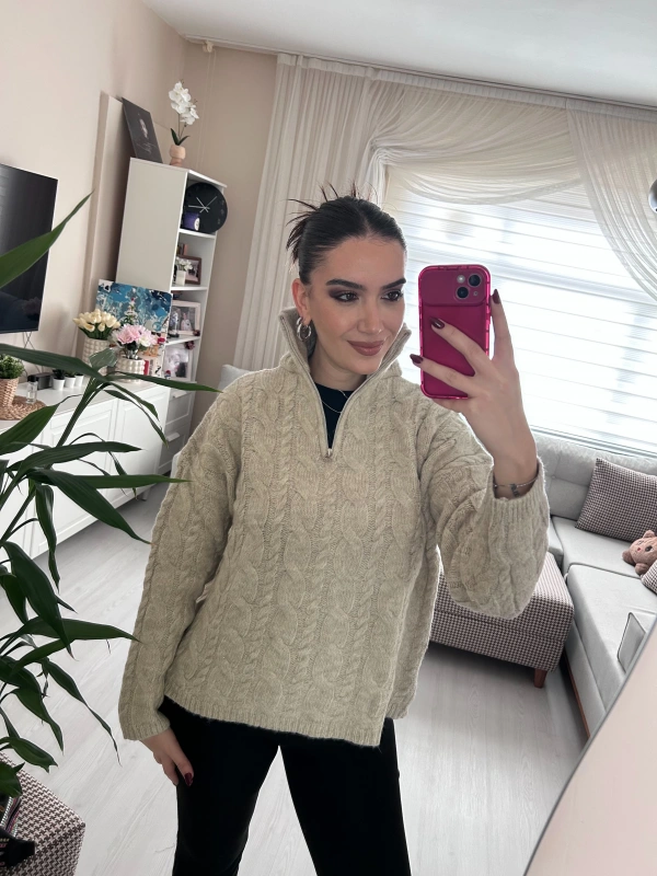 Krem Örgü Desenli Yarım Balıkçı Kadın Kazak
