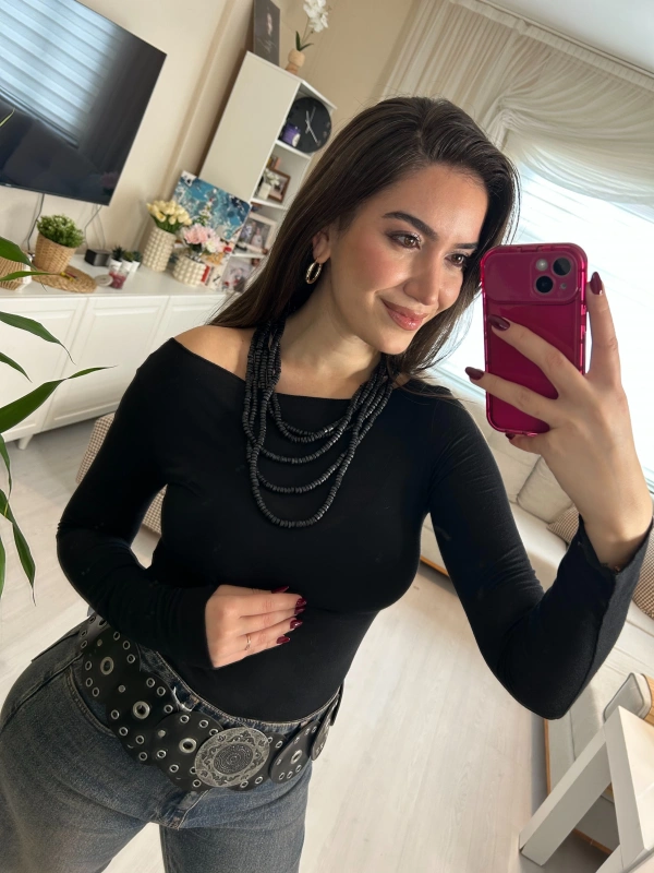 Siyah Tek Omuz Detaylı Kadın Bluz