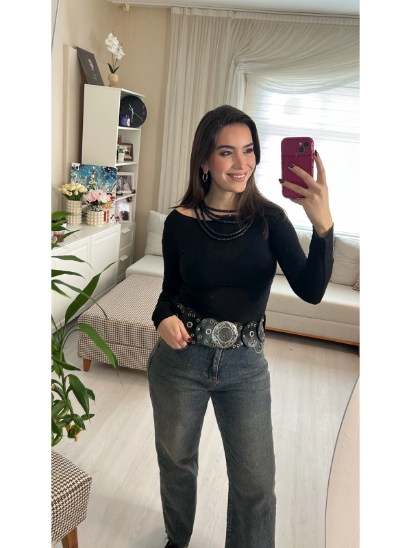 Siyah Tek Omuz Detaylı Kadın Bluz