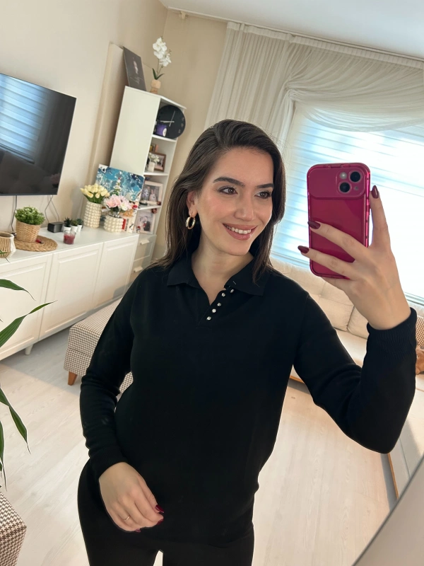 Siyah Polo Yaka Düğme Detaylı Kadın Bluz