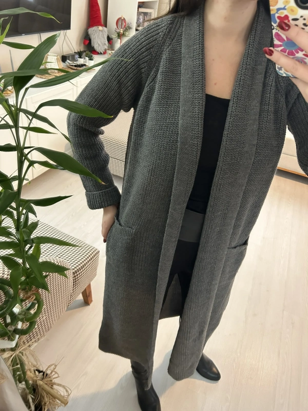 Gri Uzun Cep Detaylı Örgü Hırka