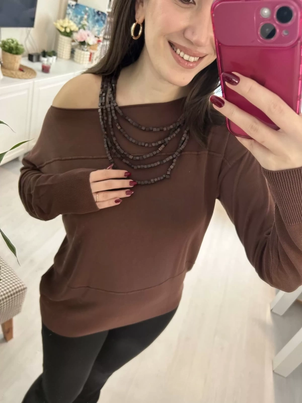 Kahverengi Omzu Açık Detaylı Kadın Sweatshirt