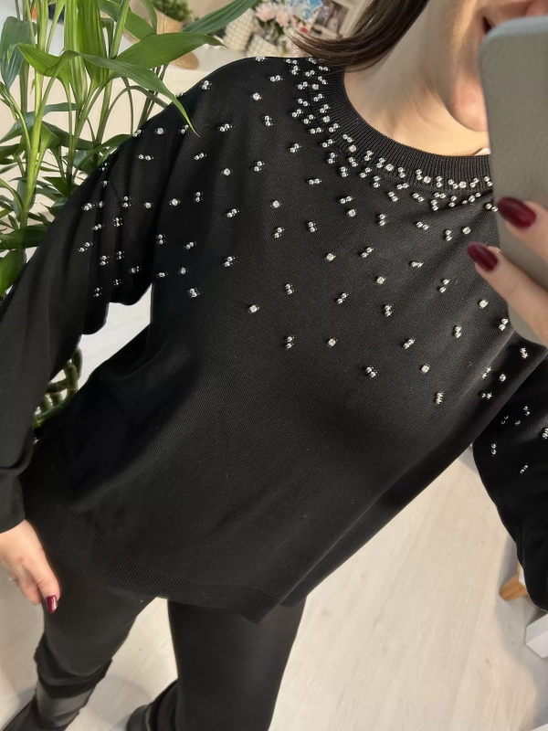 İnci Detaylı Siyah Triko Kazak