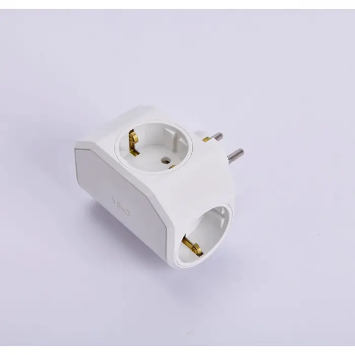 Viko Yonca Plus Üçlü Beyaz Topraklı Priz