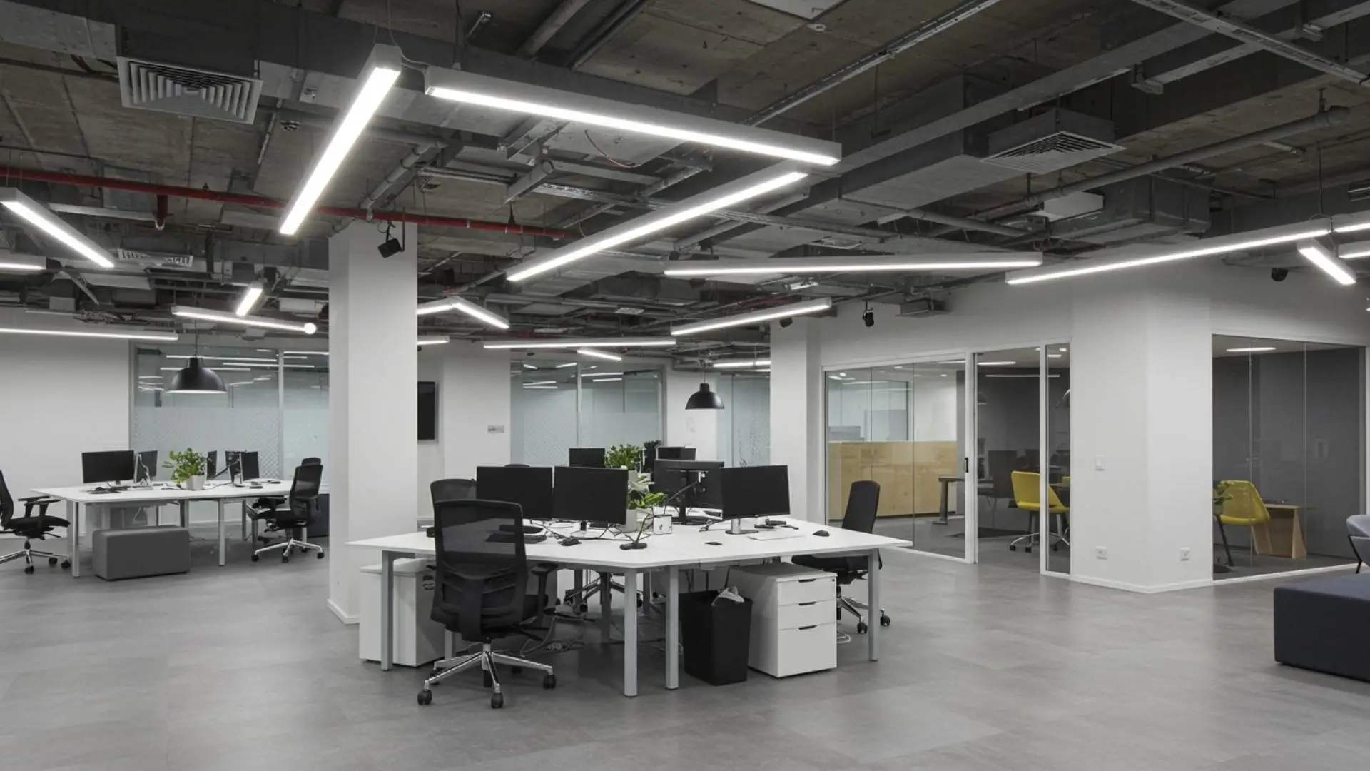 İş Verimi İçin Ofis Aydınlatması Nasıl Olmalı?