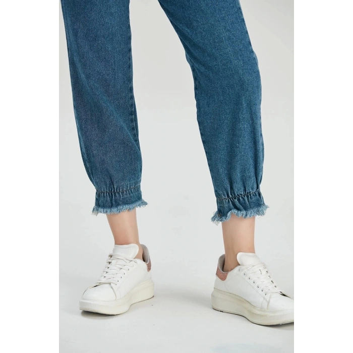 Paça Lastik Detay Püsküllü Mom Jean Lacivert
