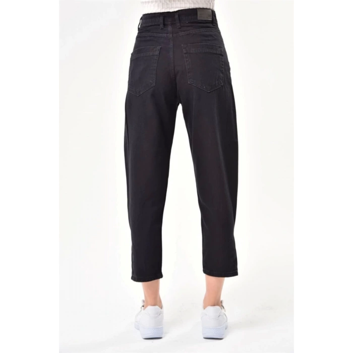 Kadın Paça Düğme Detay Mom Jean Siyah