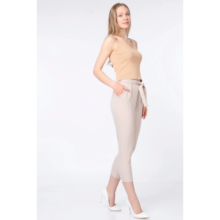 Kadın Kumaş Pantolon Kuşak Detay Bej