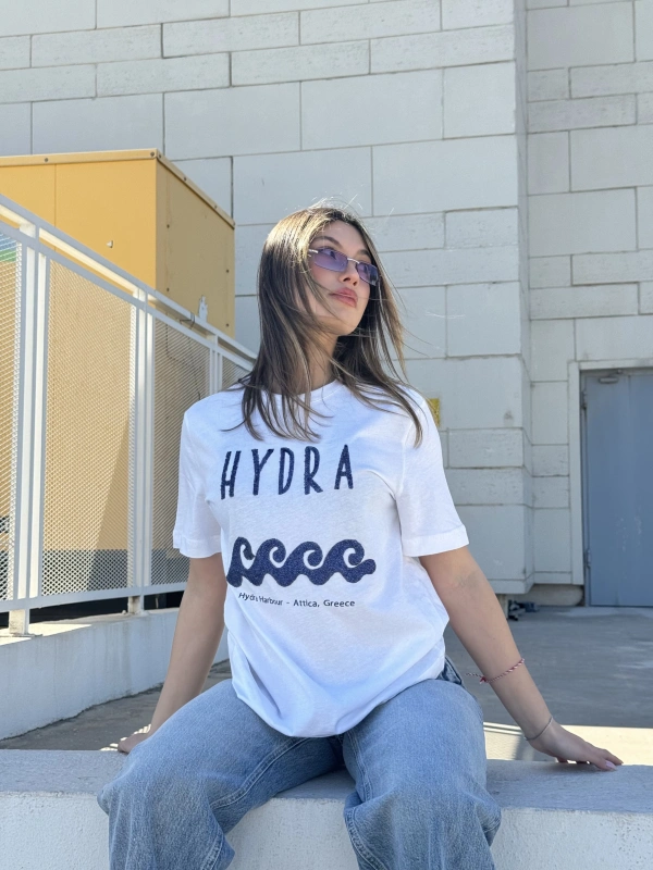 Beyaz Hydra İşlemeli Oversize Tshirt