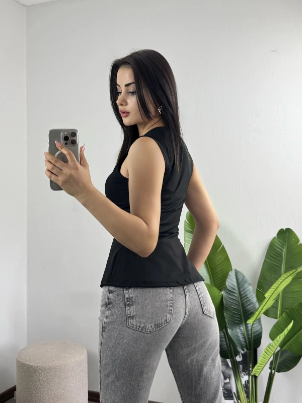 Çan Kesim Gold Tokalı Bluz Siyah