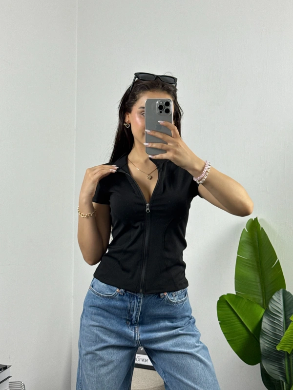 Siyah Fermuarlı Crop Spor Ceket