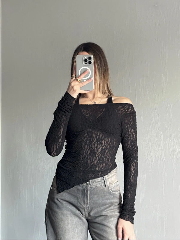 Dantel Asimetrik Kesim Bluz Siyah