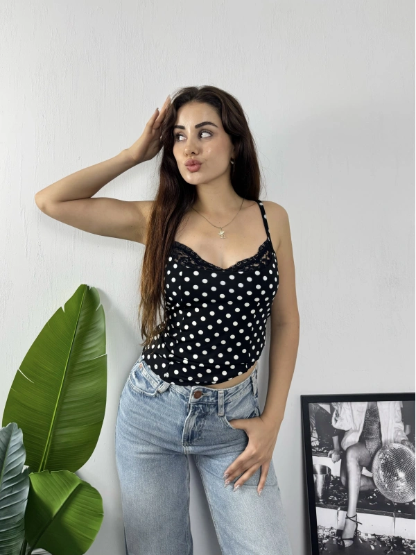Dantel Yaka Puantiye Crop Siyah