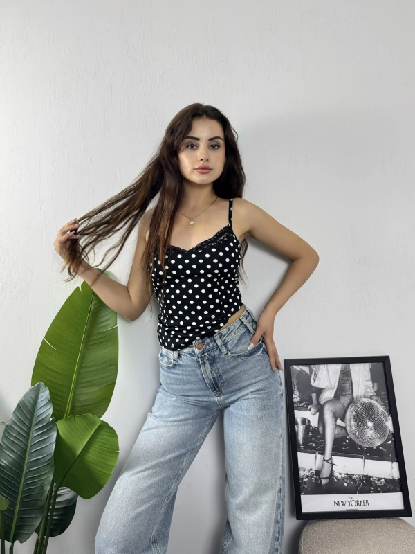 Dantel Yaka Puantiye Crop Siyah